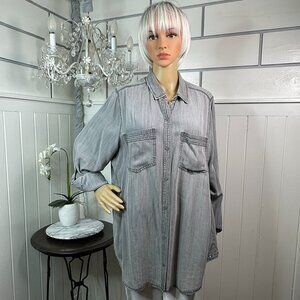 Snaps Collared Gray Comfy Blouse  Decorative stitching Intro size 1X